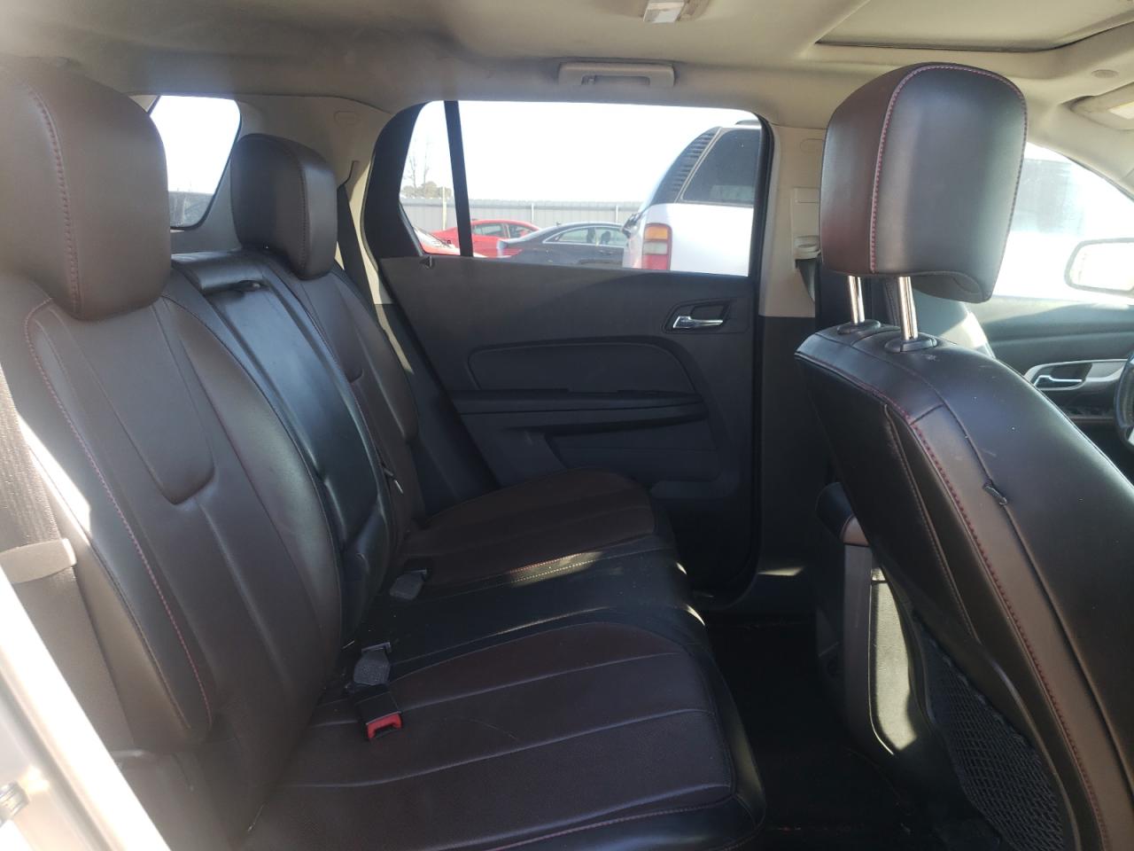 2011 GMC Terrain - Image 11