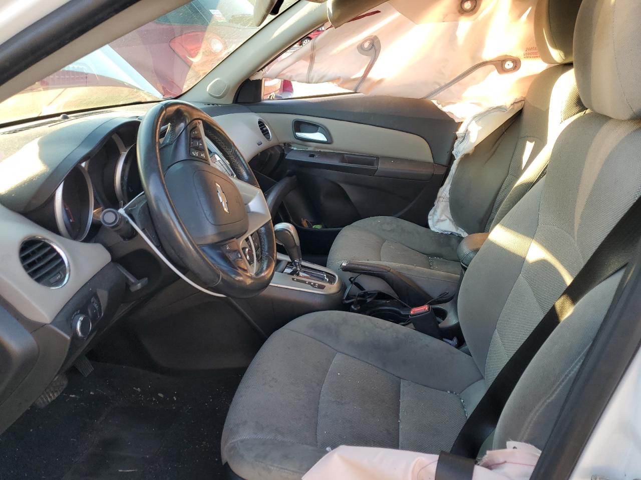 2014 Chevrolet Cruze - Image 7