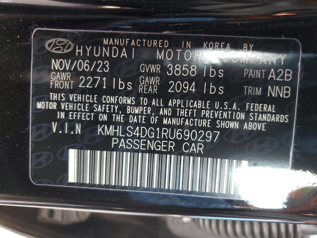 2024 Hyundai Elantra - Image 13