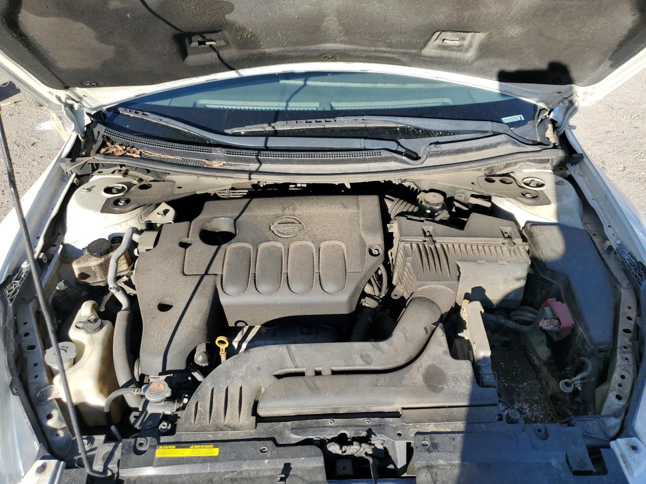 2010 Nissan Altima - Image 11
