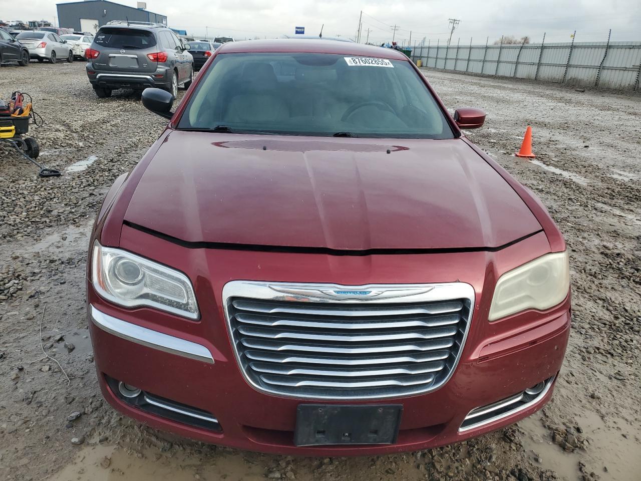 VIN 2C3CCAAG8DH735935 2013 CHRYSLER 300 no.5