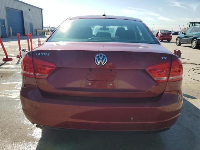  VOLKSWAGEN PASSAT 2015 Бургунді