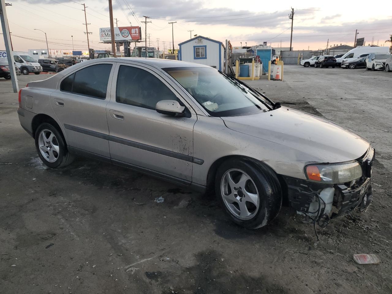 2001 Volvo S60 - Image 4