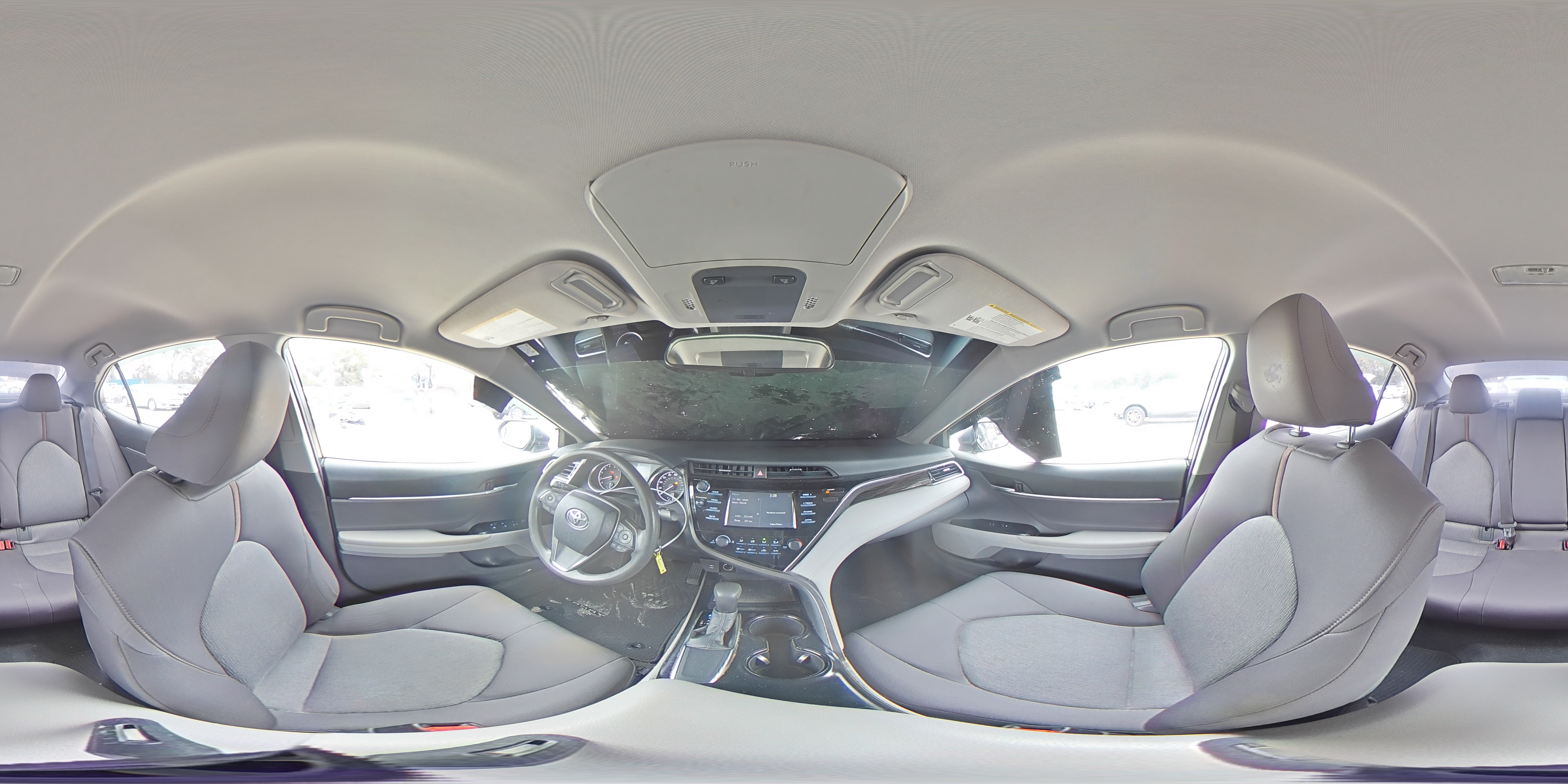 2018 Toyota Camry - Image 12