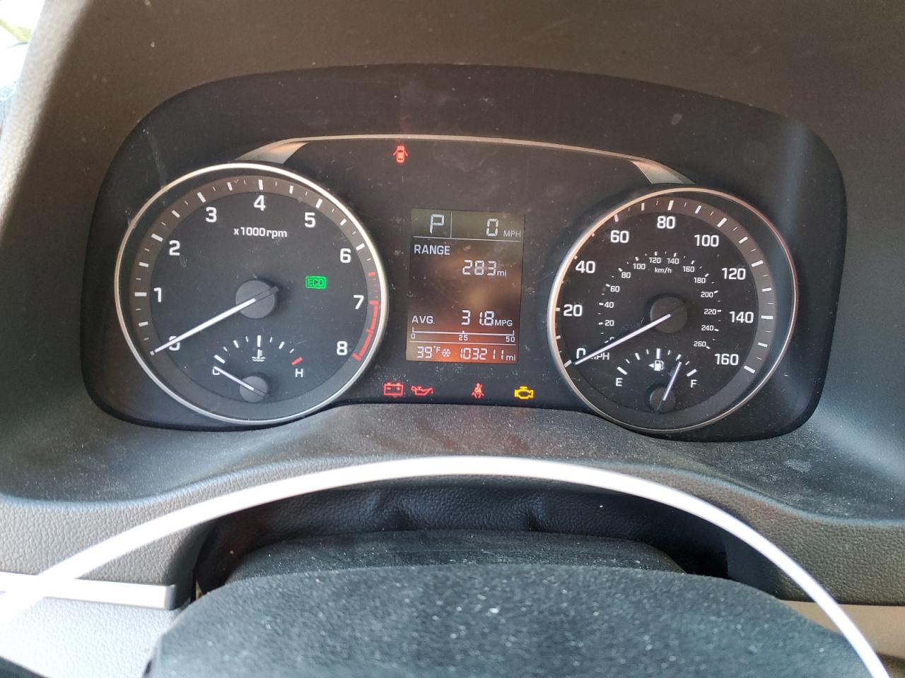 2017 Hyundai Elantra - Image 9