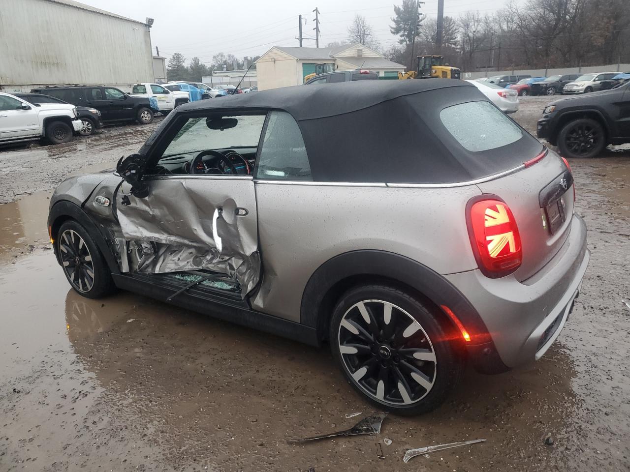2019 MINI Cooper - Image 2