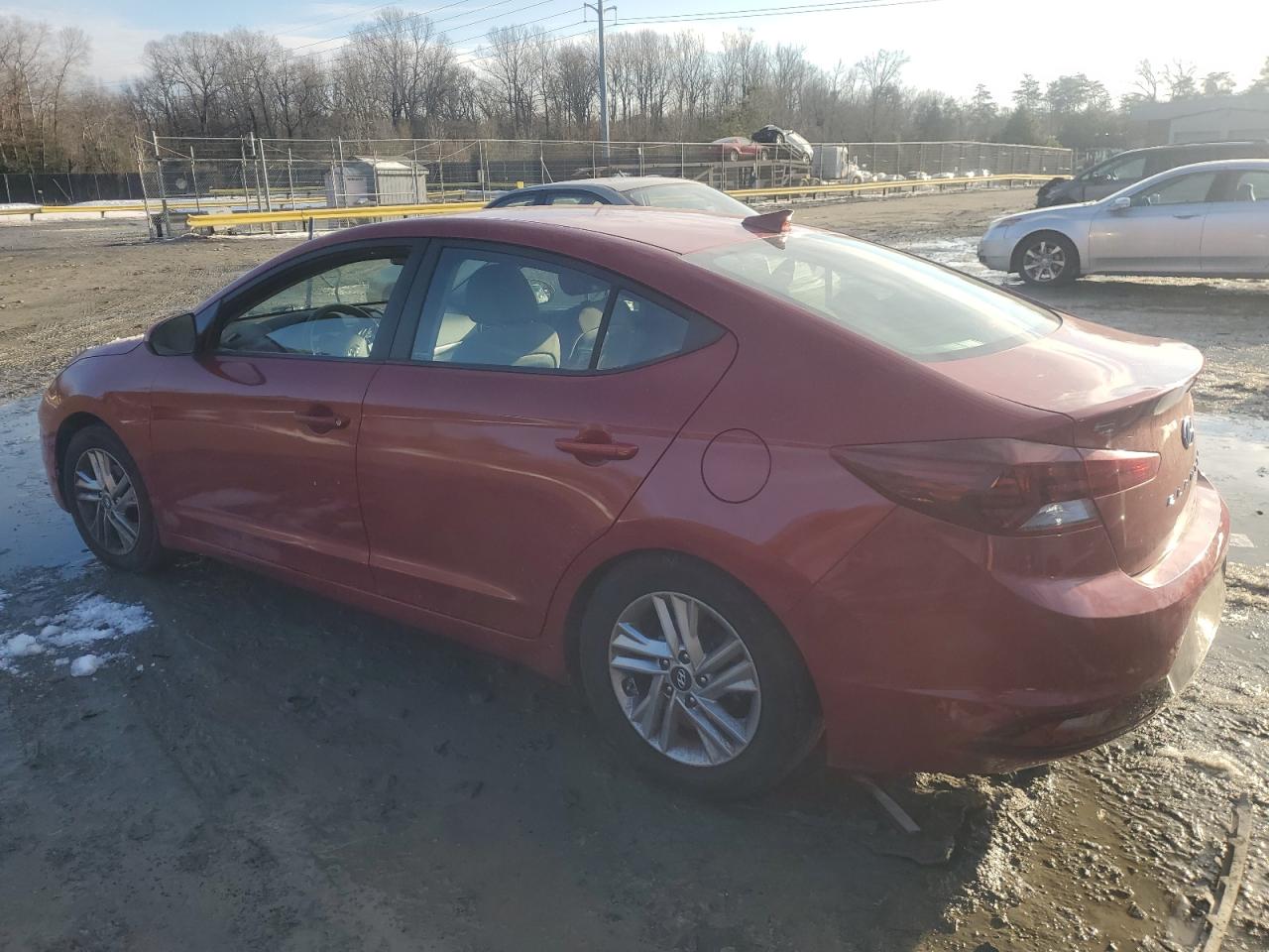 2019 Hyundai Elantra - Image 2