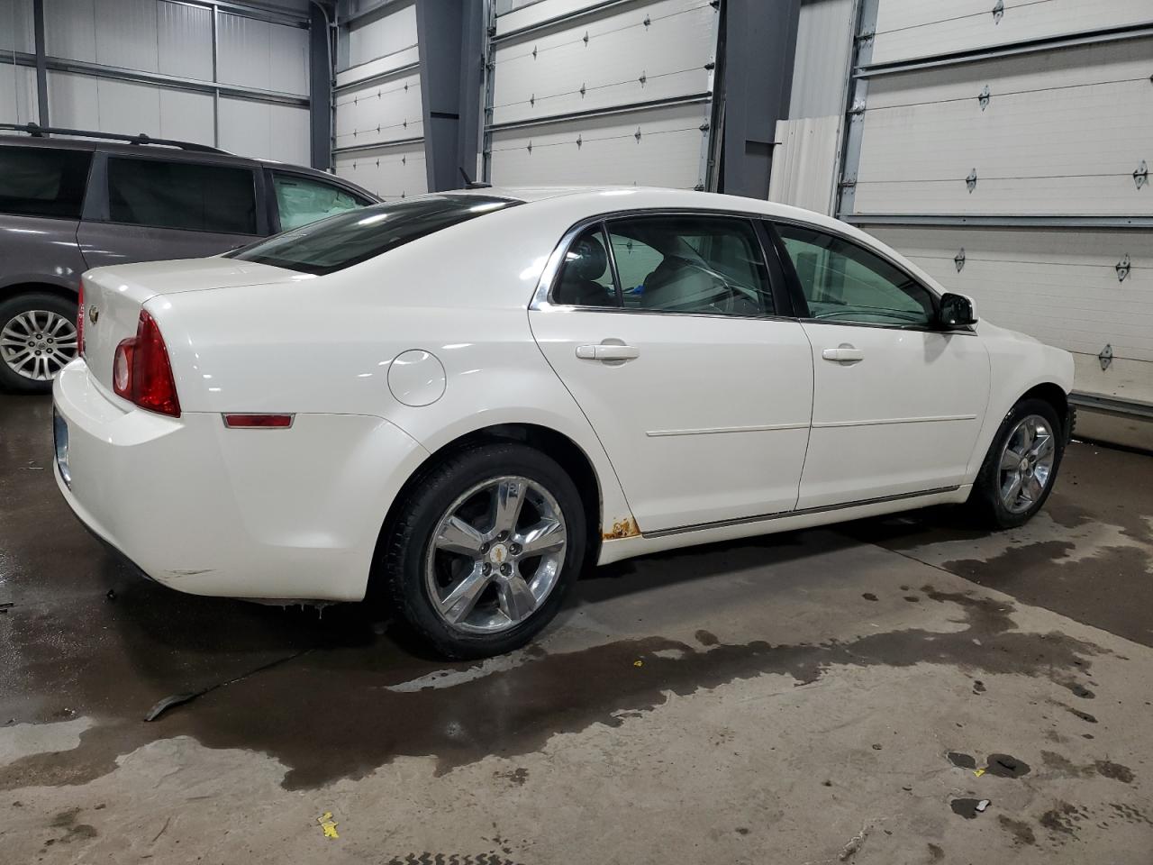 2011 Chevrolet Malibu - Image 3