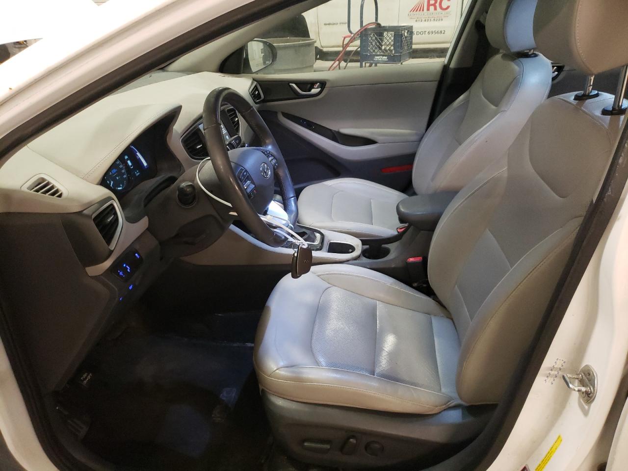 2017 Hyundai IONIQ - Image 7