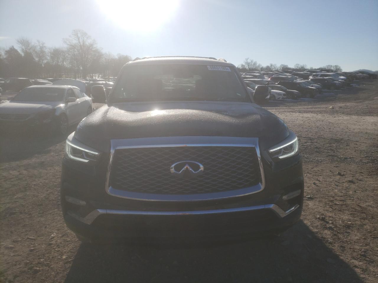 2021 Infiniti QX80 - Image 5