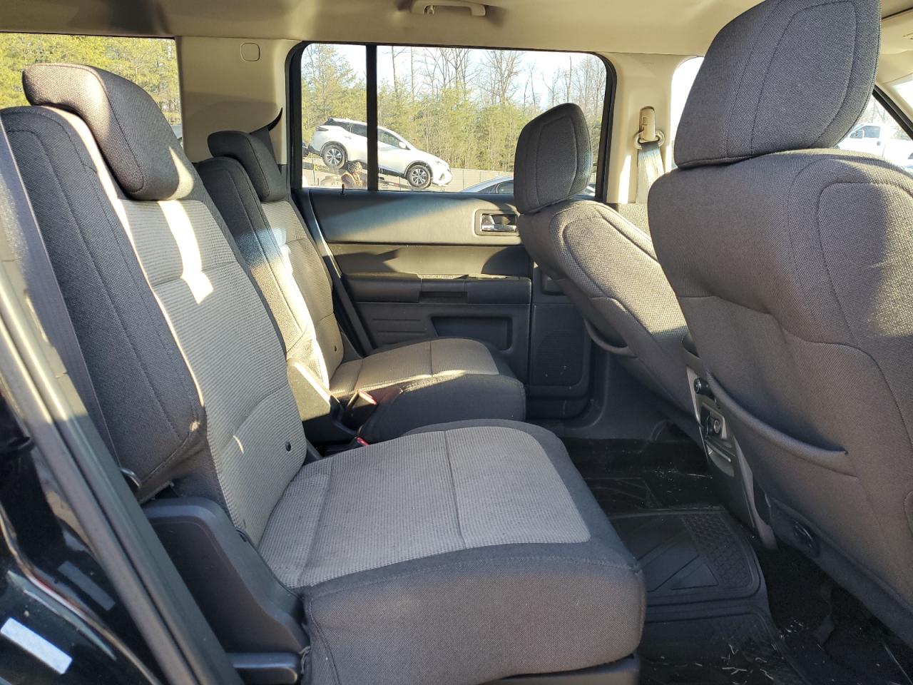 2009 Ford Flex - Image 11