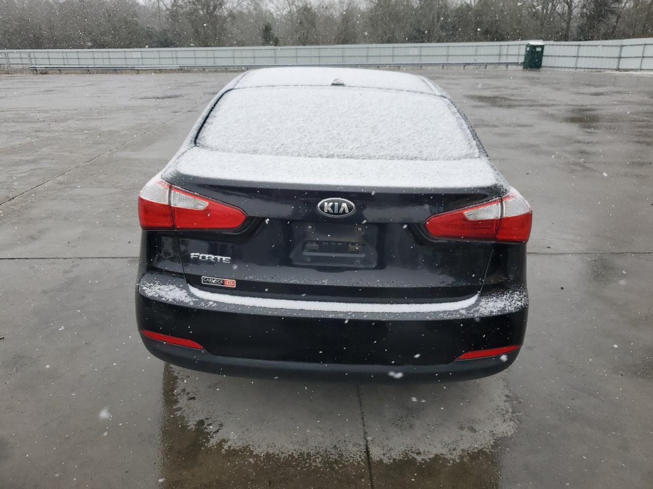 2016 Kia Forte - Image 6