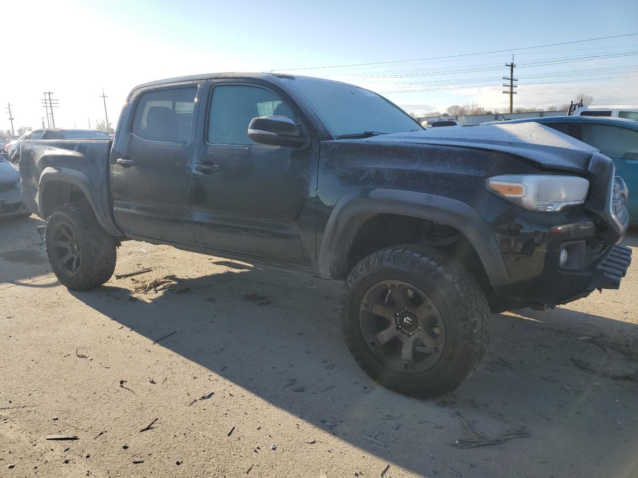 2016 Toyota Tacoma - Image 4