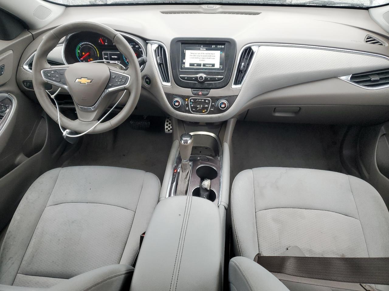 2016 Chevrolet Malibu - Image 8