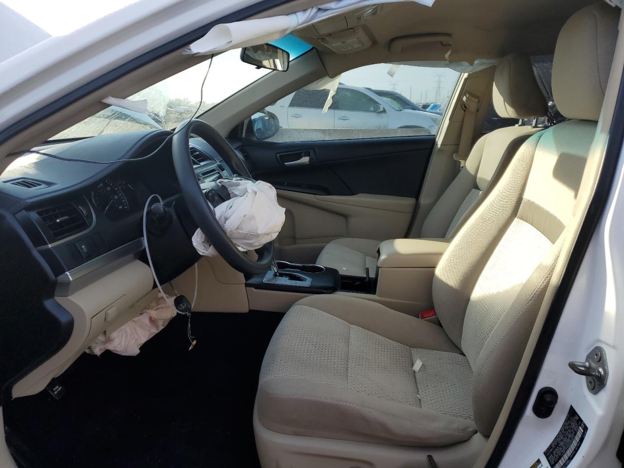 2014 Toyota Camry - Image 7