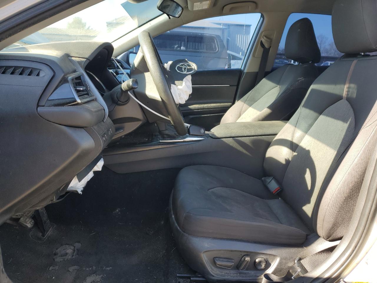 2020 Toyota Camry - Image 7