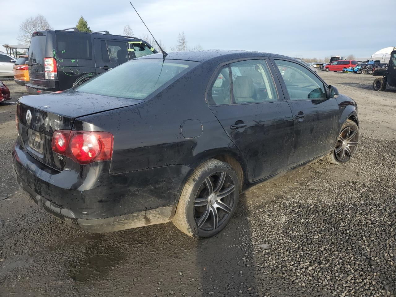 2009 Volkswagen Jetta - Image 3