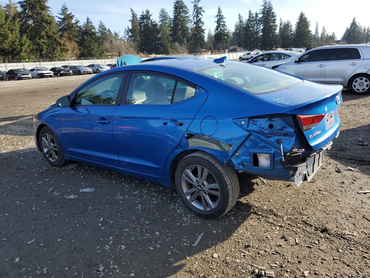 2017 Hyundai Elantra - Image 2