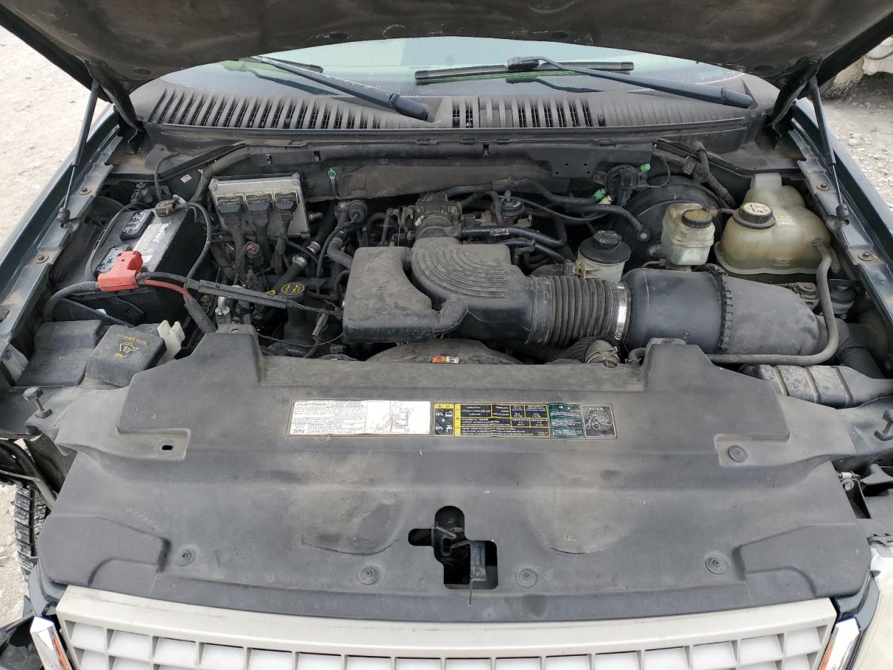 2003 Ford Expedition - Image 12