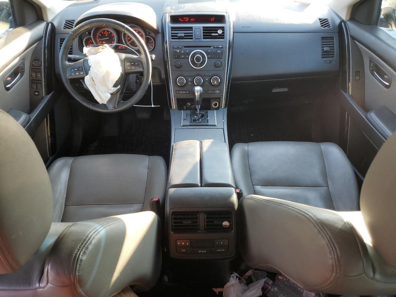 2011 Mazda CX-9 - Image 8