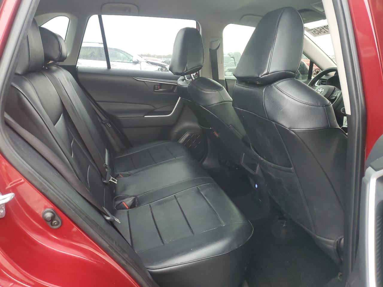 2021 Toyota RAV 4 - Image 11