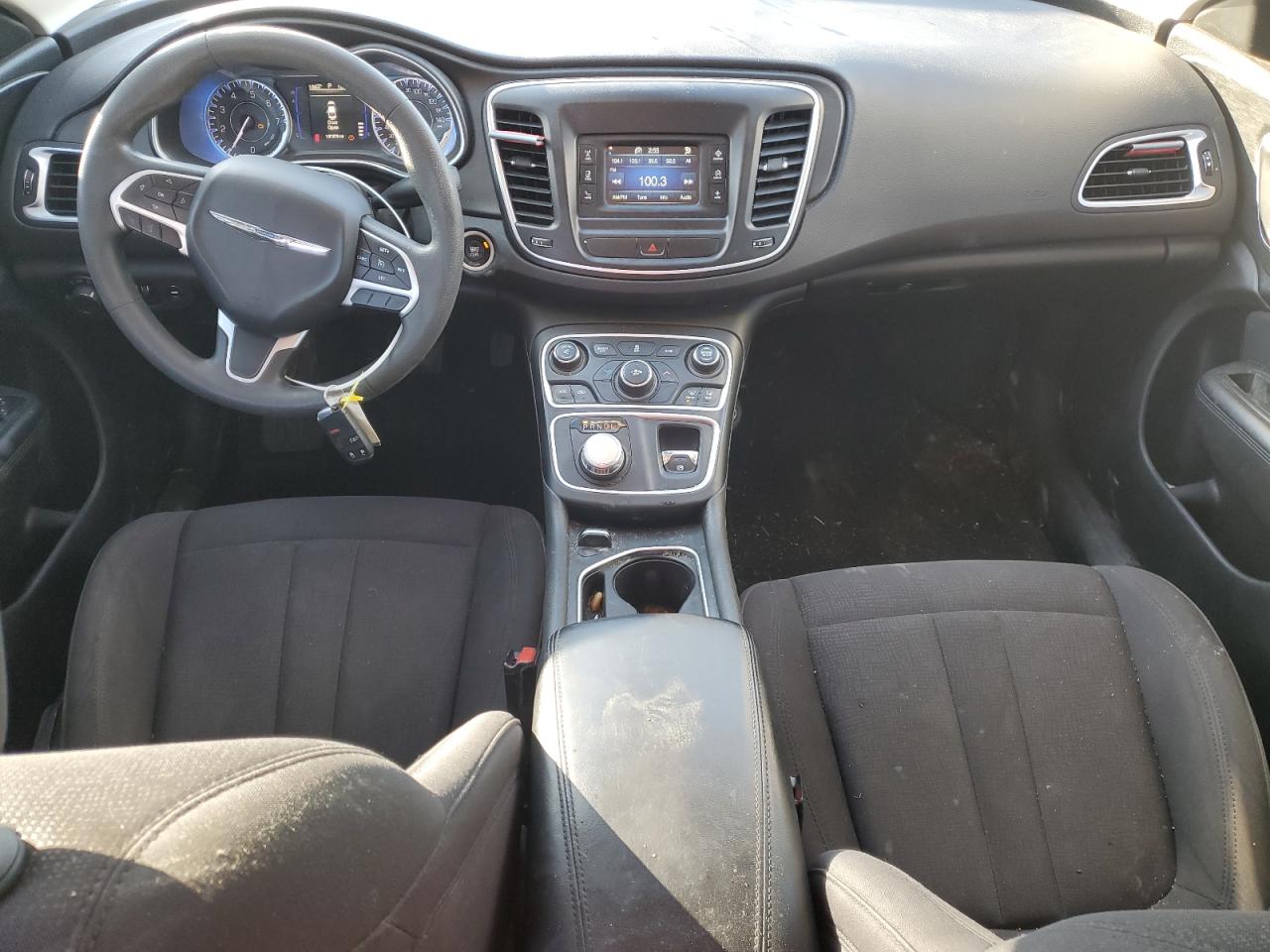 2015 Chrysler 200 - Image 8