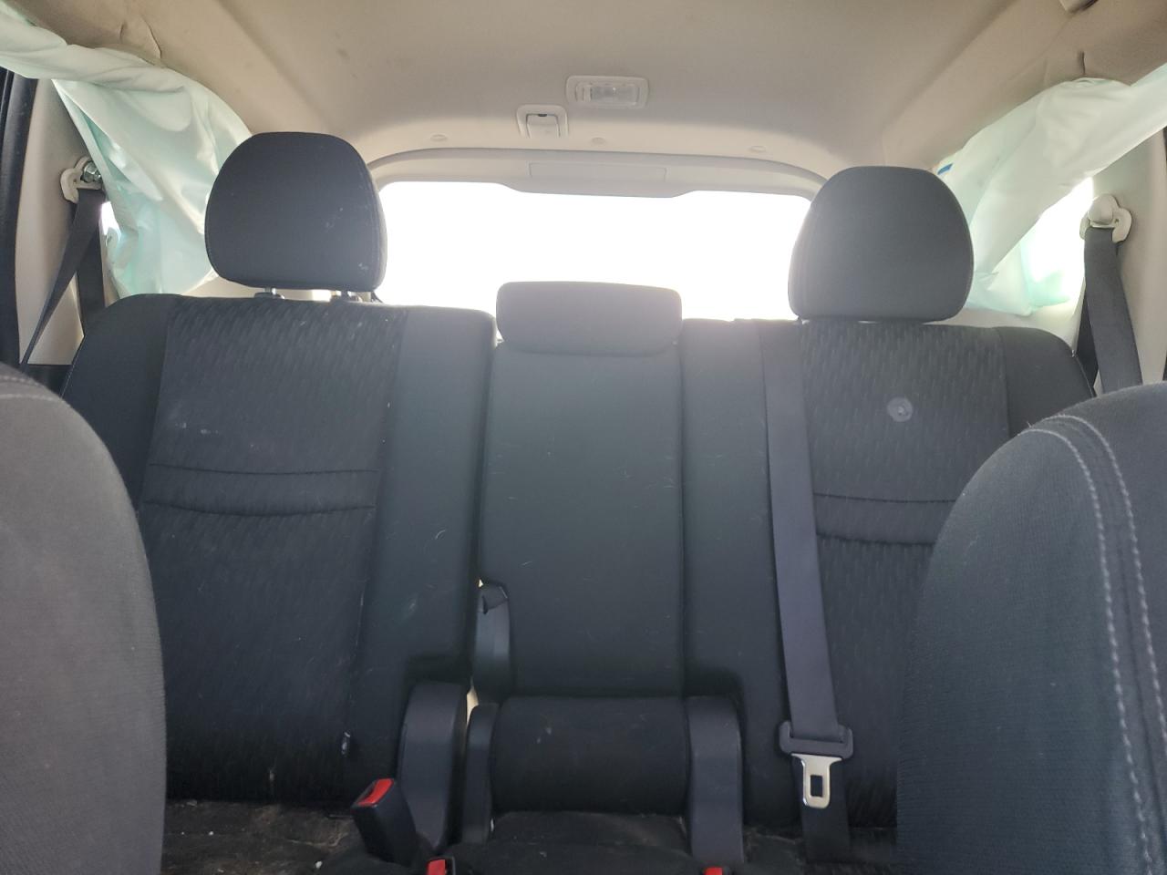 KNMAT2MT9KP557236 NISSAN ROGUE 2019