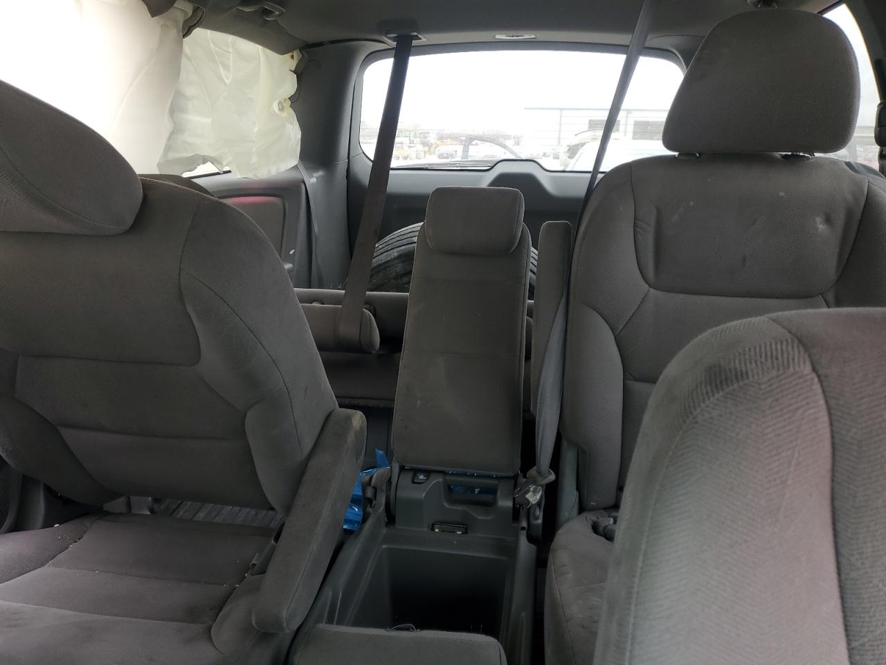 2009 Honda Odyssey - Image 10
