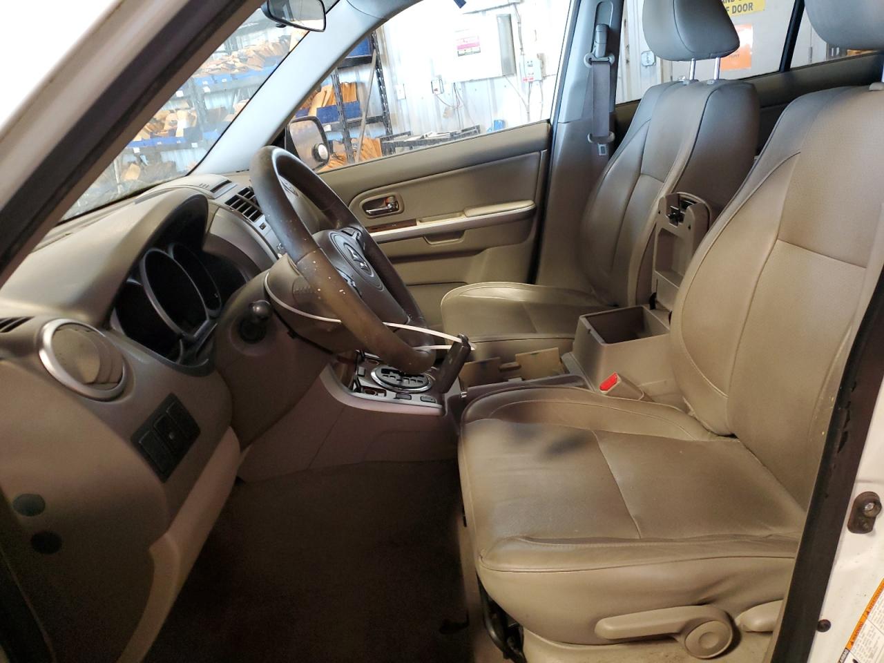 2012 Suzuki Grand Vitara - Image 7