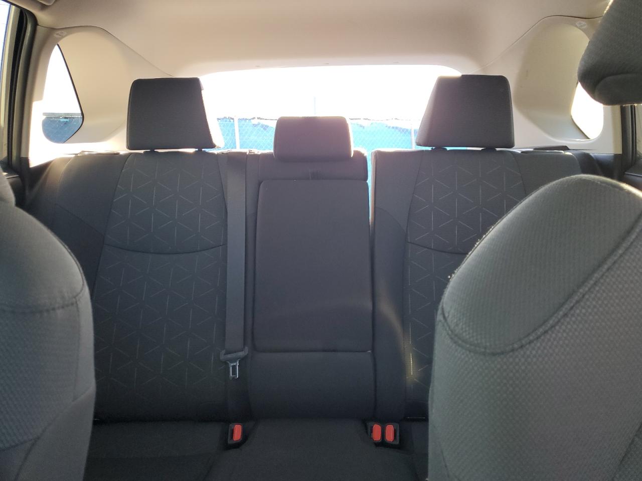 2024 Toyota RAV 4 - Image 10