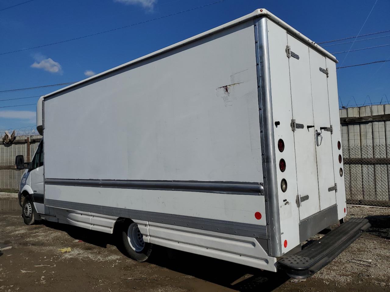 2016 Mercedes-Benz Sprinter - Image 2