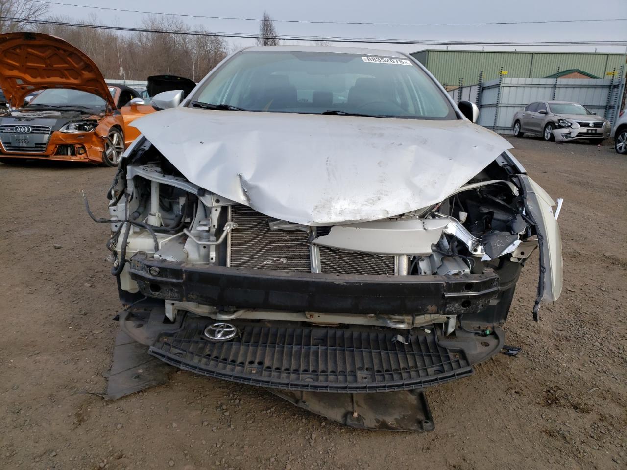 2014 Toyota Corolla - Image 5