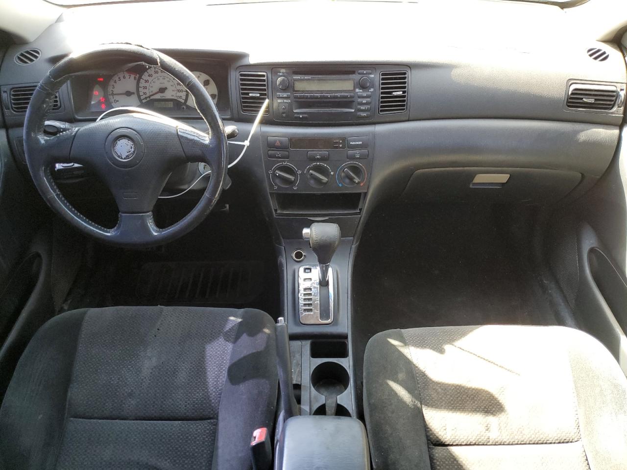 2004 Toyota Corolla - Image 8