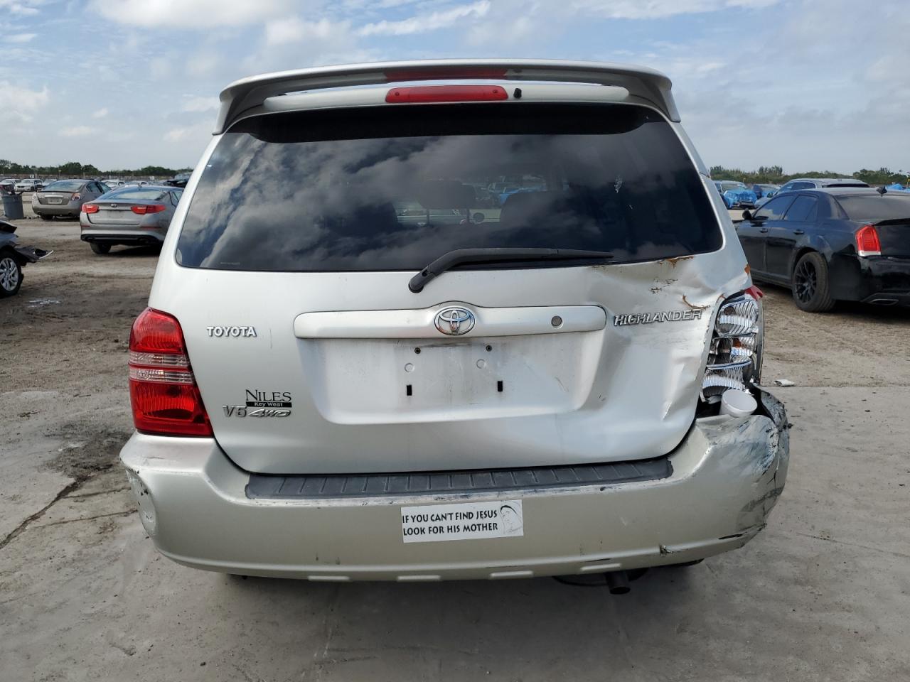 2003 Toyota Highlander - Image 6