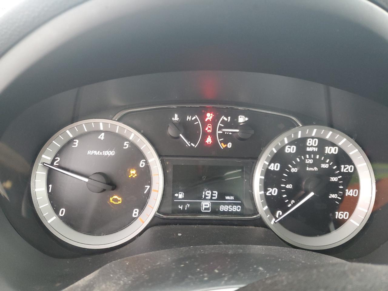 2014 Nissan Sentra - Image 9