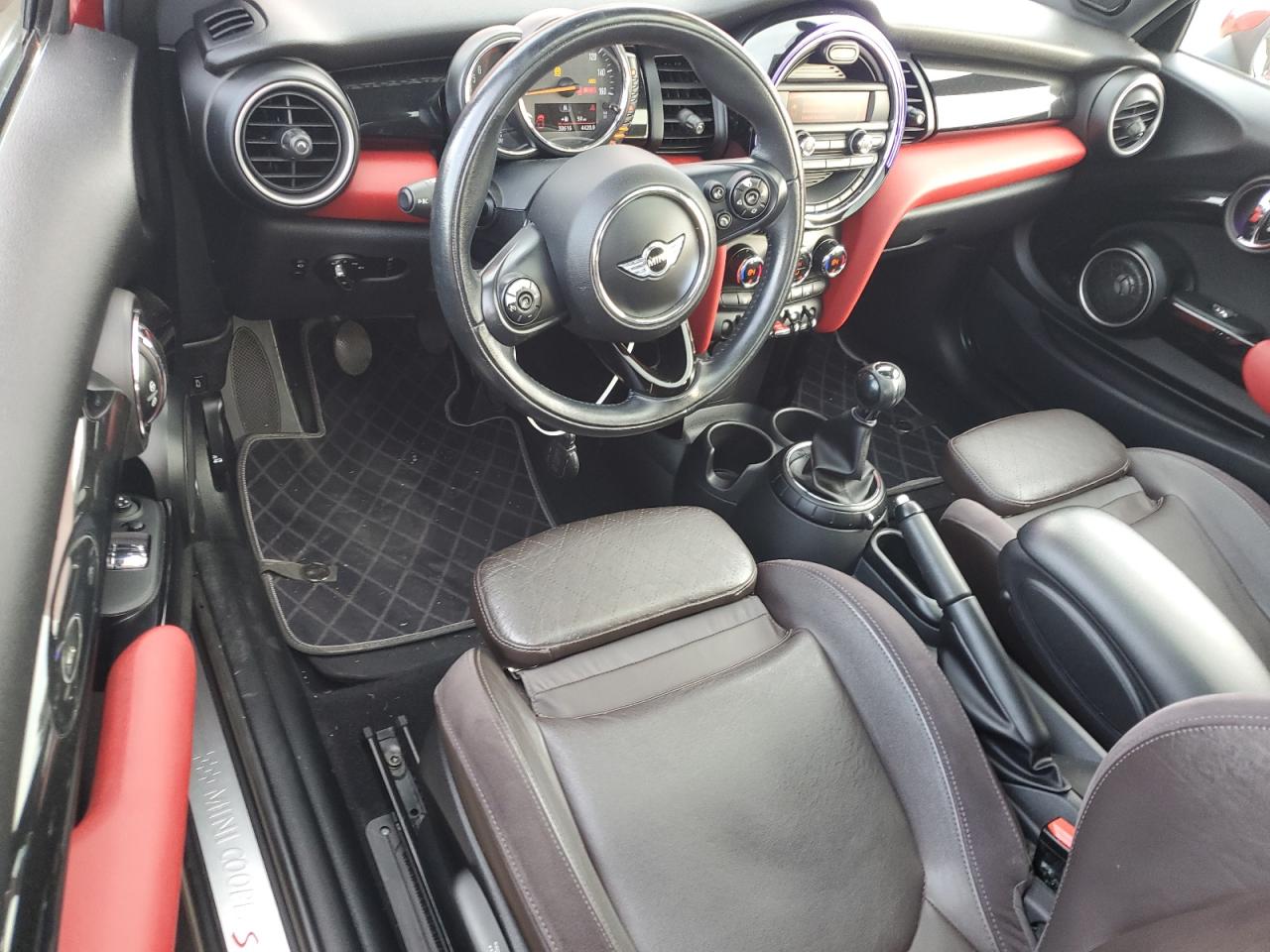 2015 MINI Cooper - Image 8