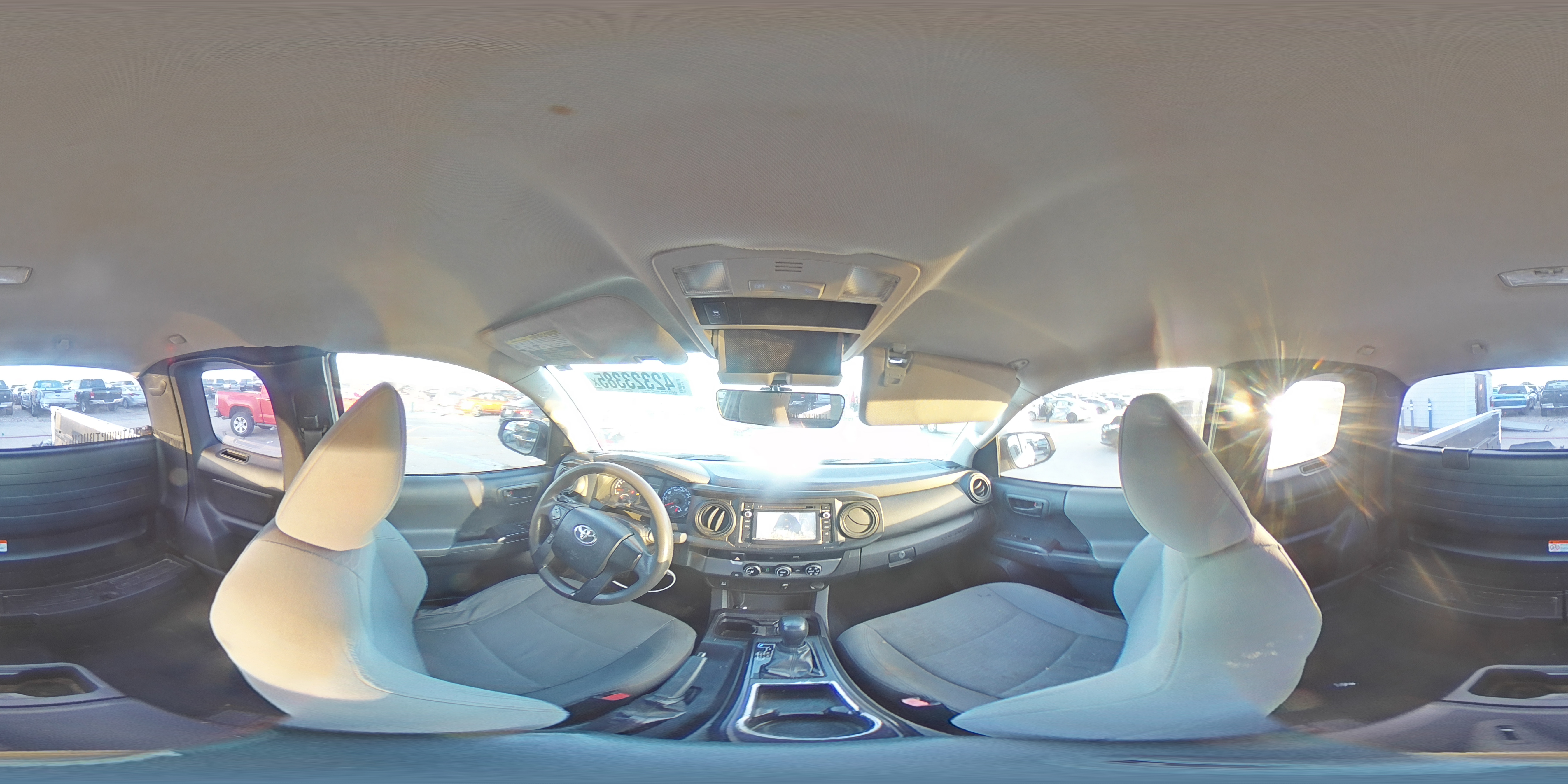 2016 Toyota Tacoma - Image 14