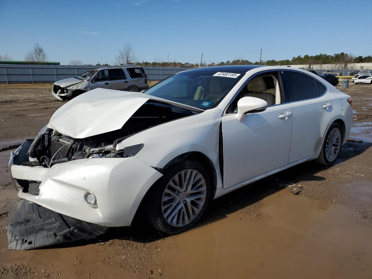 2014 Lexus ES - Image 1
