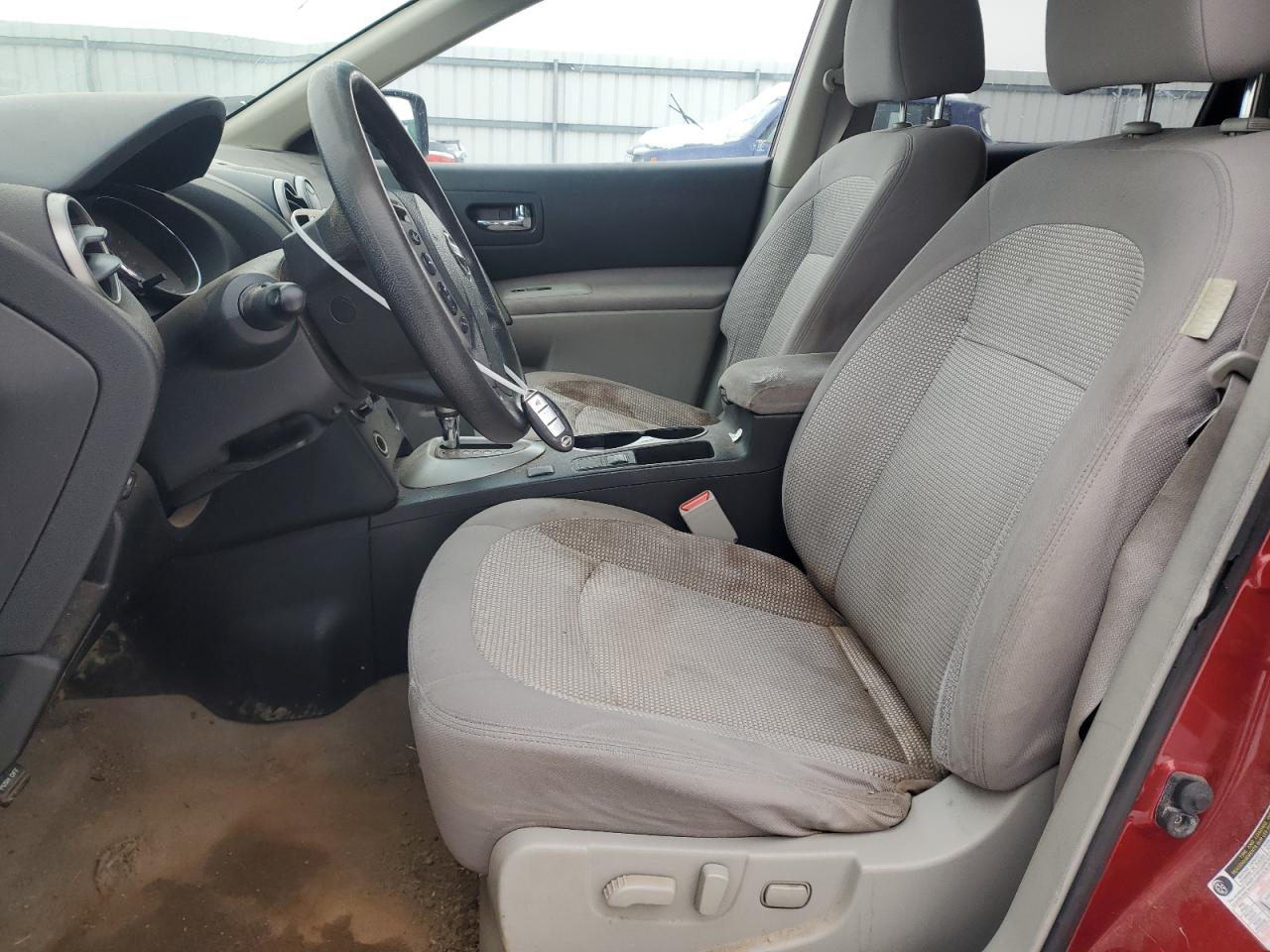 2012 Nissan Rogue - Image 7