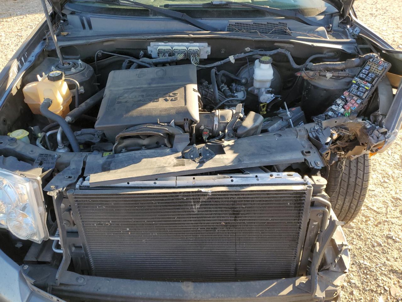 2010 Ford Escape - Image 11