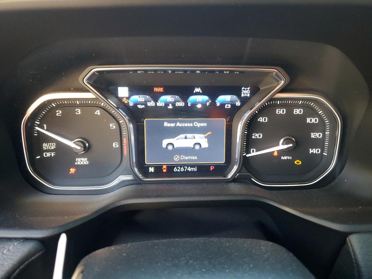2021 GMC Yukon - Image 9