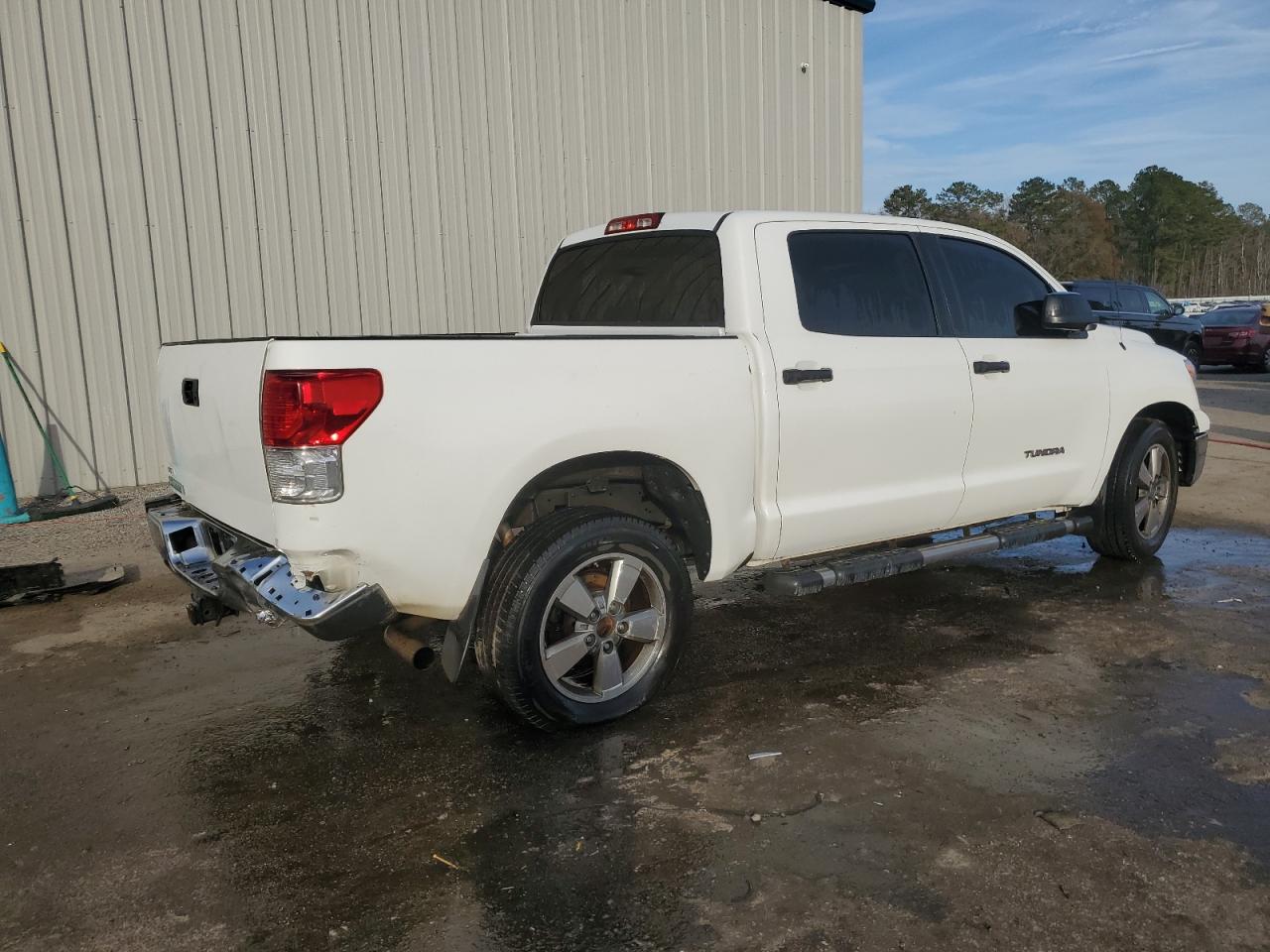 2011 Toyota Tundra - Image 3