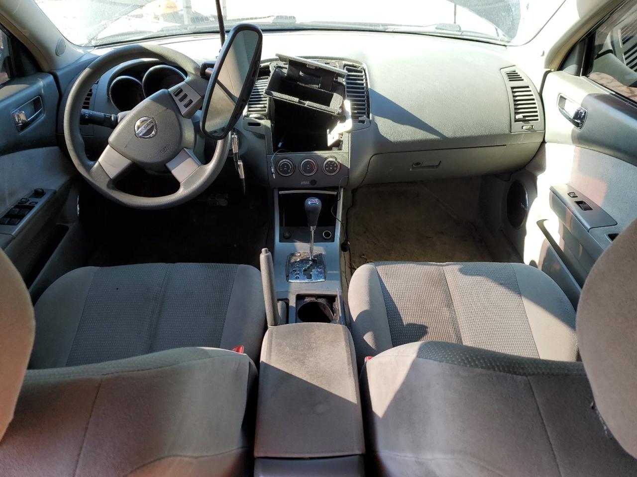 2006 Nissan Altima - Image 8