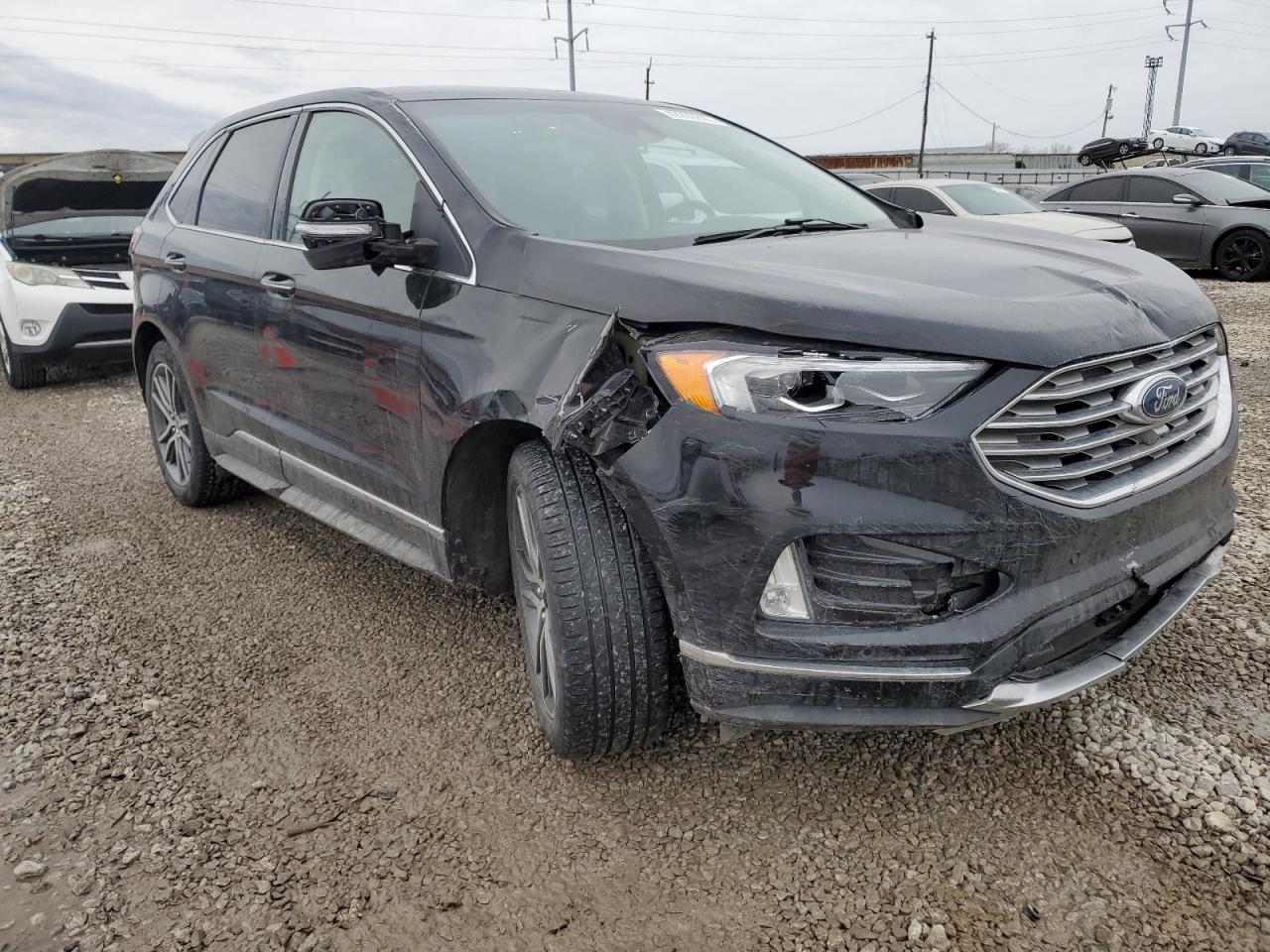 2019 Ford Edge - Image 4