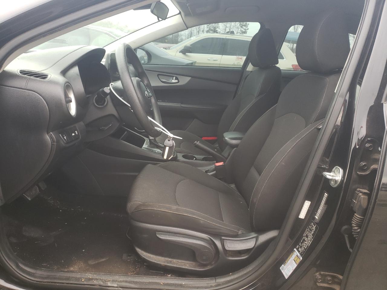 2021 Kia Forte - Image 7