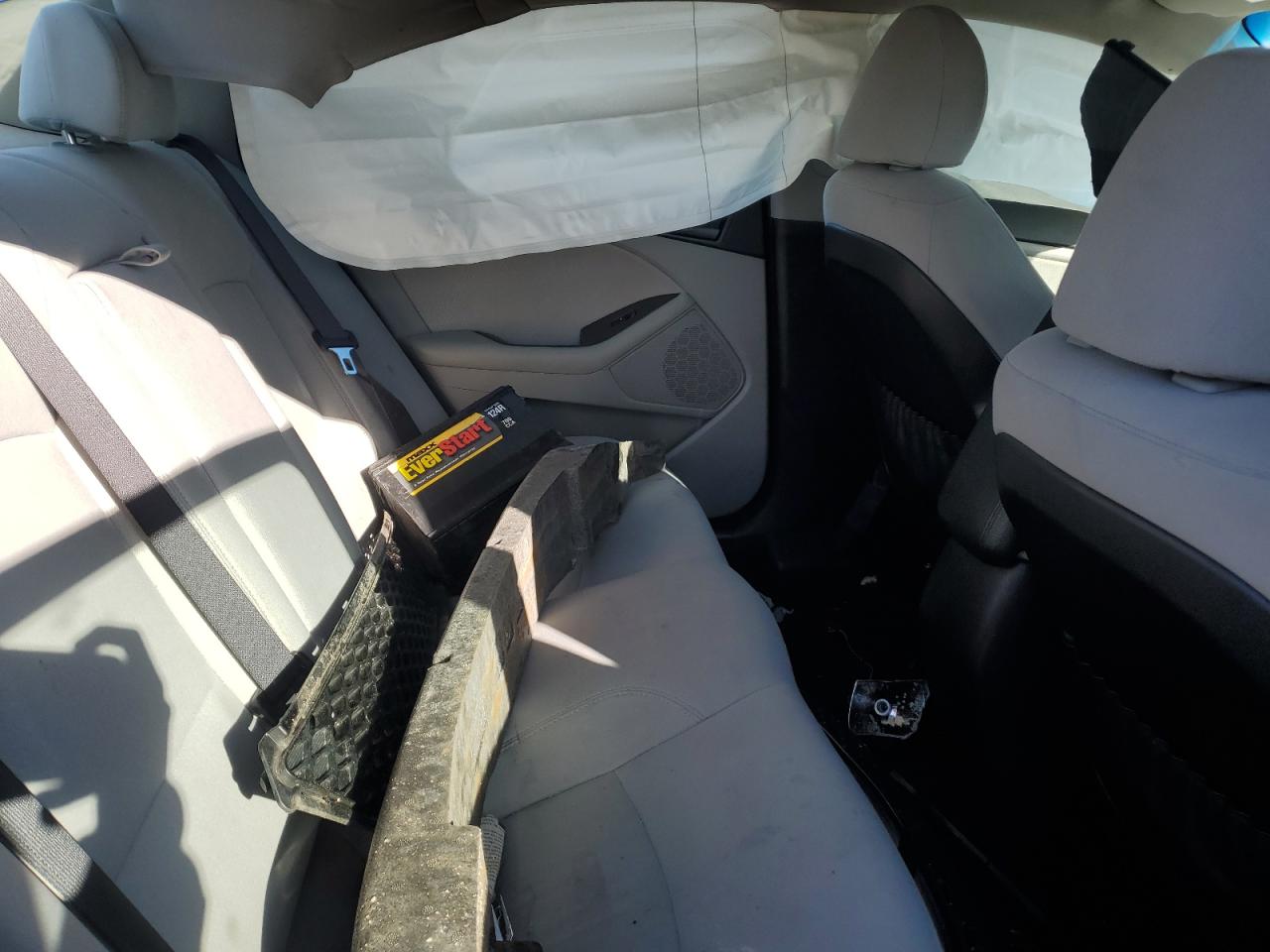 2015 Kia Optima - Image 11