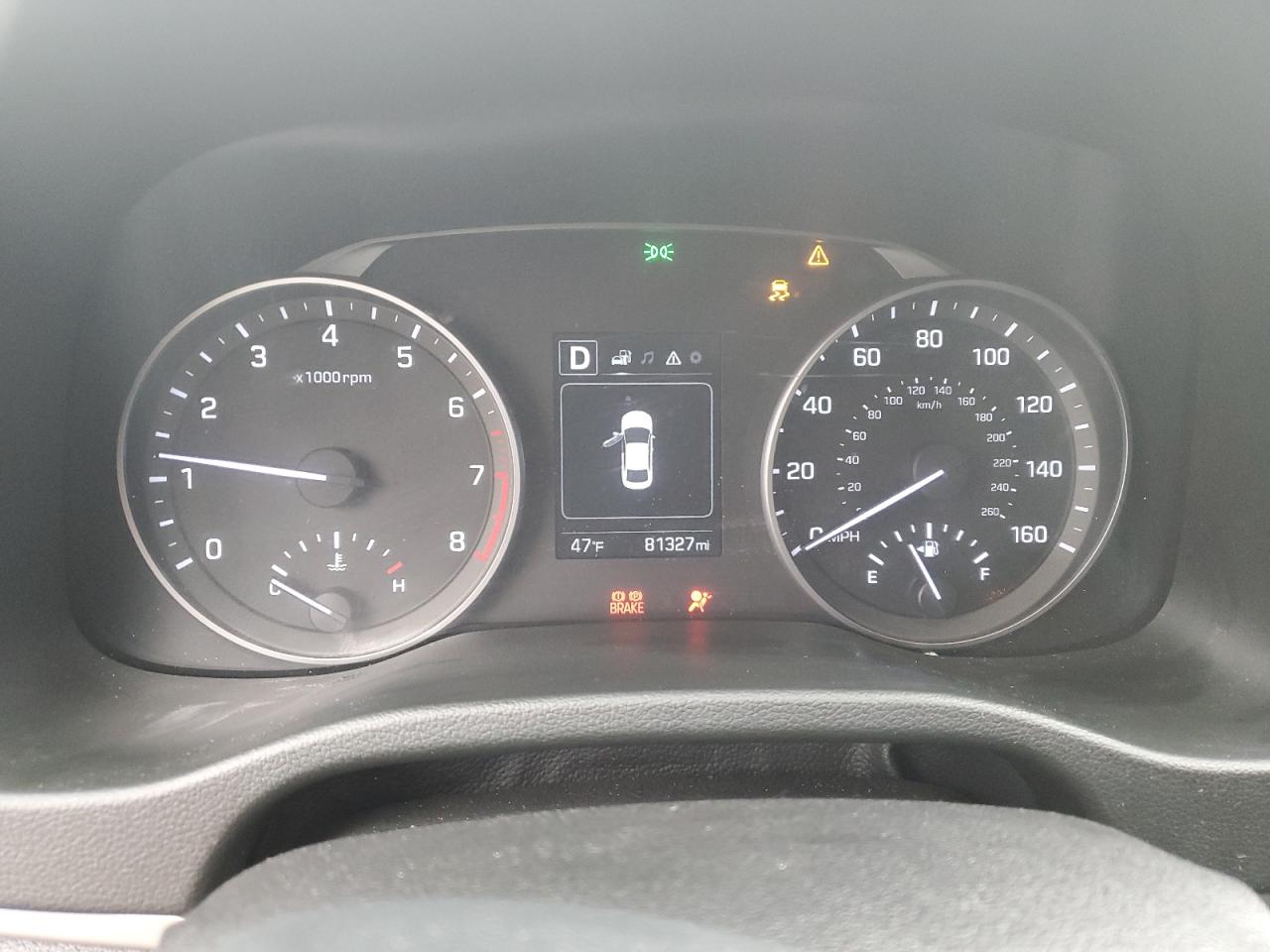 2018 Hyundai Elantra - Image 9
