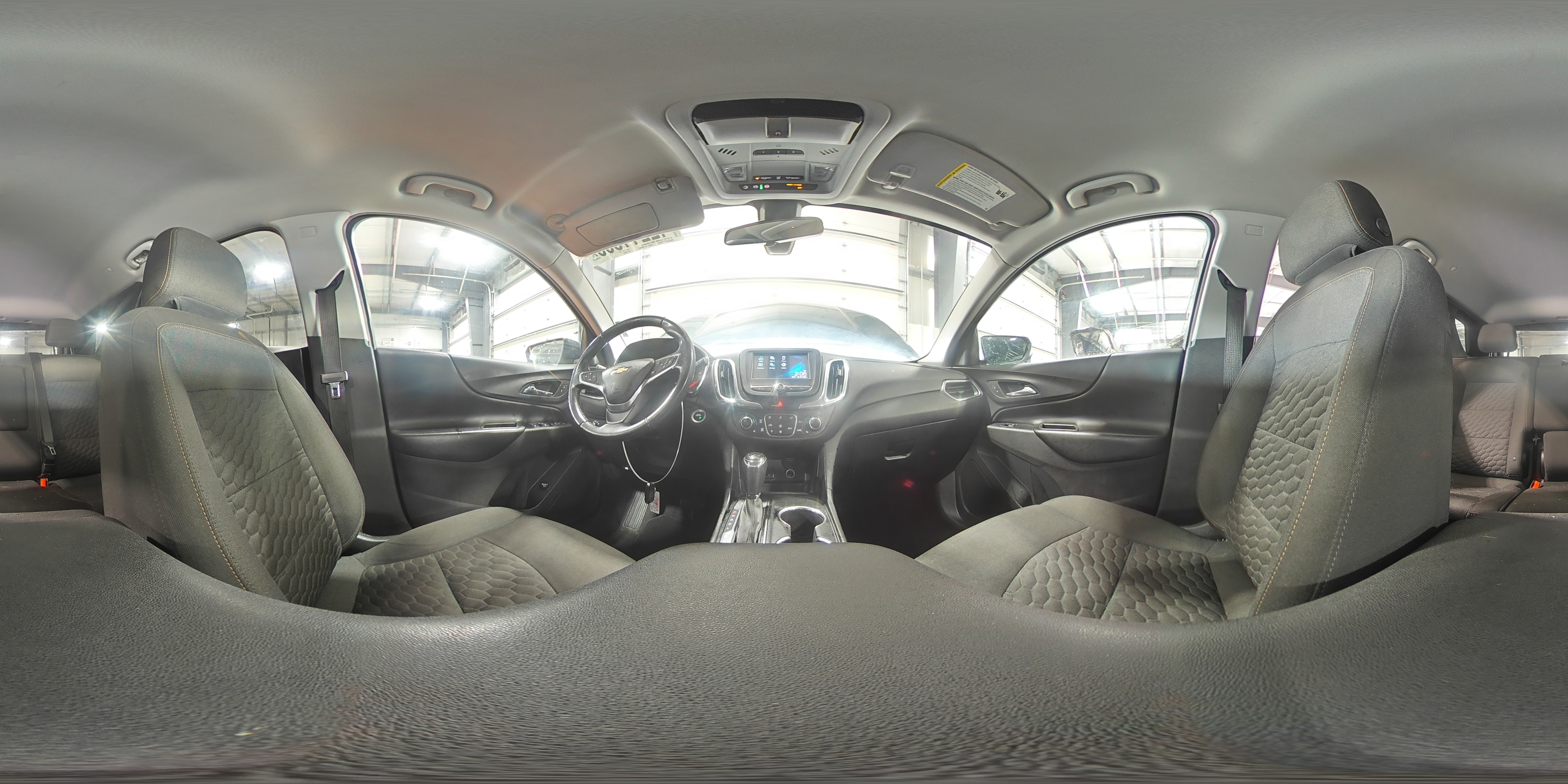 2018 Chevrolet Equinox - Image 15