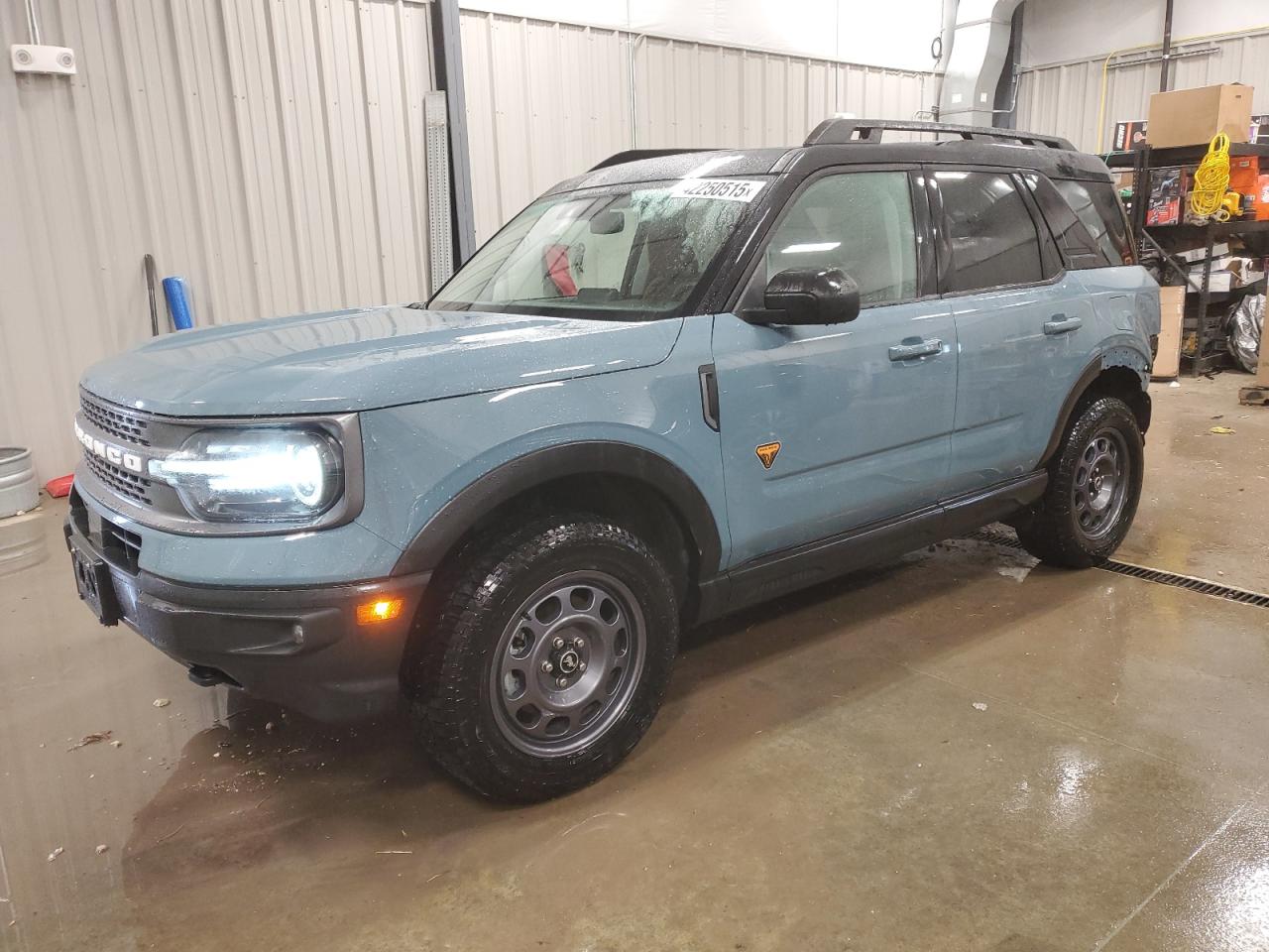 2021 Ford Bronco - Image 1