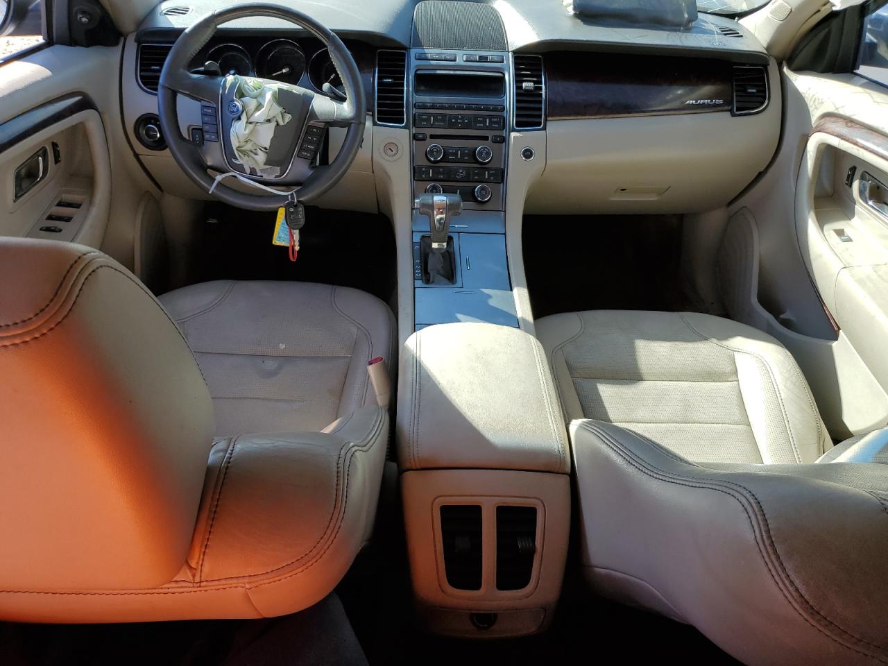 2012 Ford Taurus - Image 8
